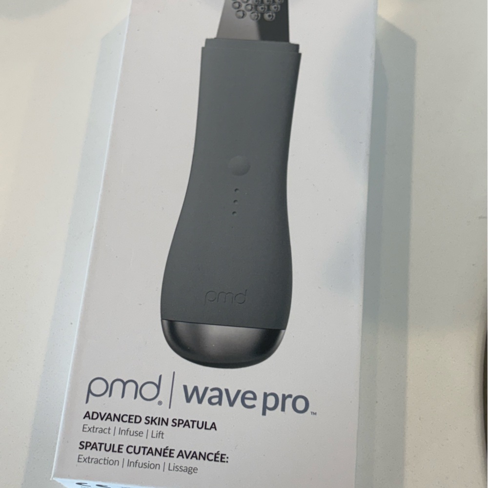 PMD Wave Pro Skin Spatula - Charcoal